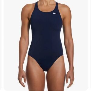 Nike hydrastrong swimsuit